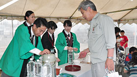 矢部園によるお茶のご提供